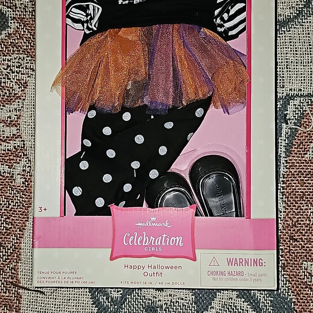 Madame Alexander for hallmark doll costume Halloween theme 18in new